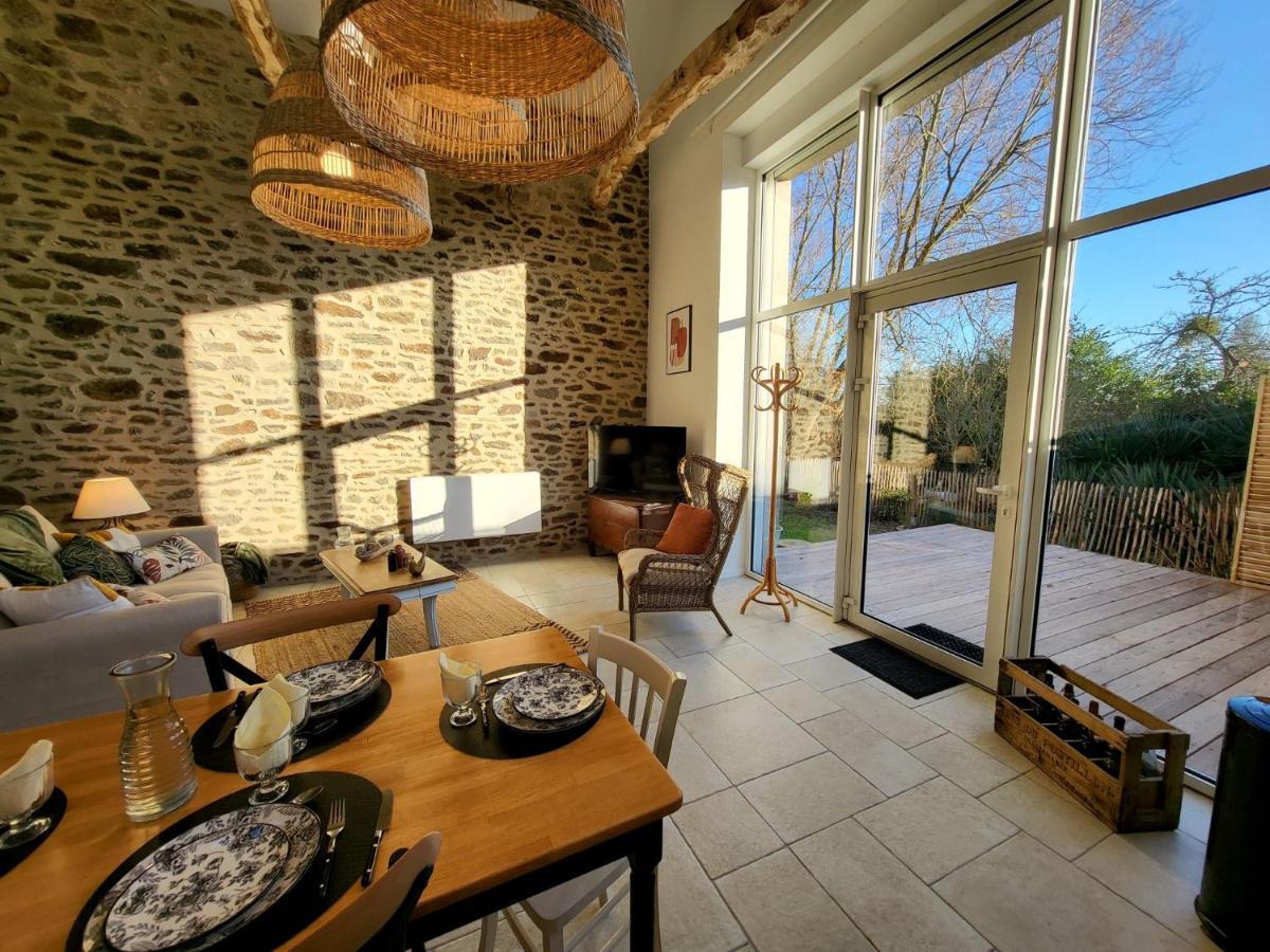 La Vallee Du Launay Taden Exterior photo